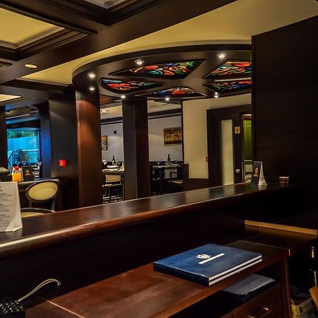 Hotel Amsterdam Budva Dış mekan fotoğraf